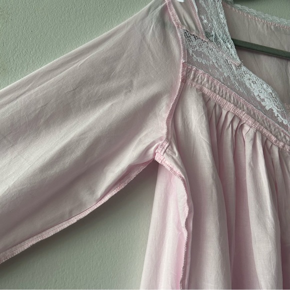 Eileen West Light Pink Button-Down Robe - Picture 11 of 14